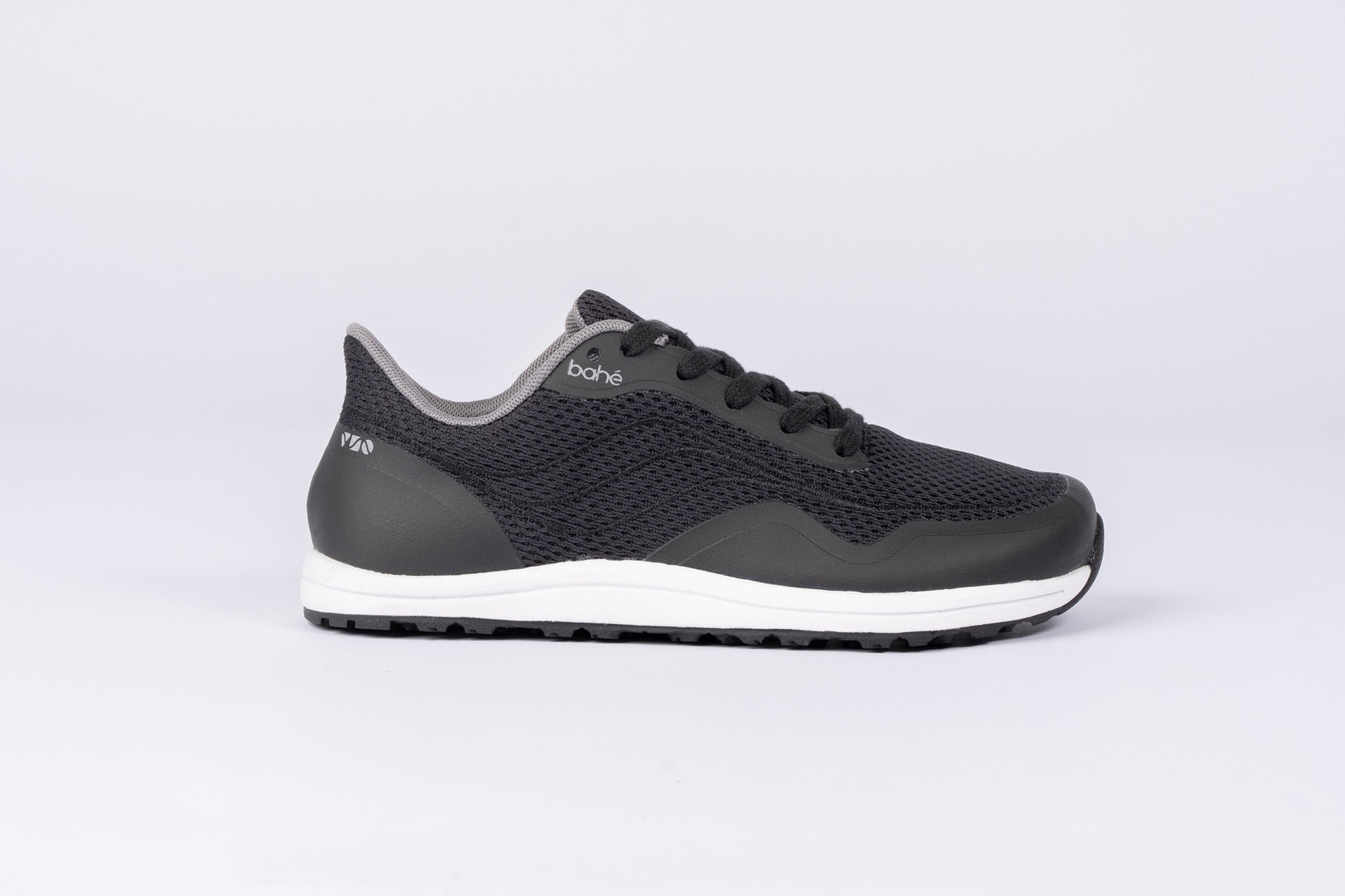 Women's Grounding Barefoot Running Shoes in Midnight | Bahé Revive