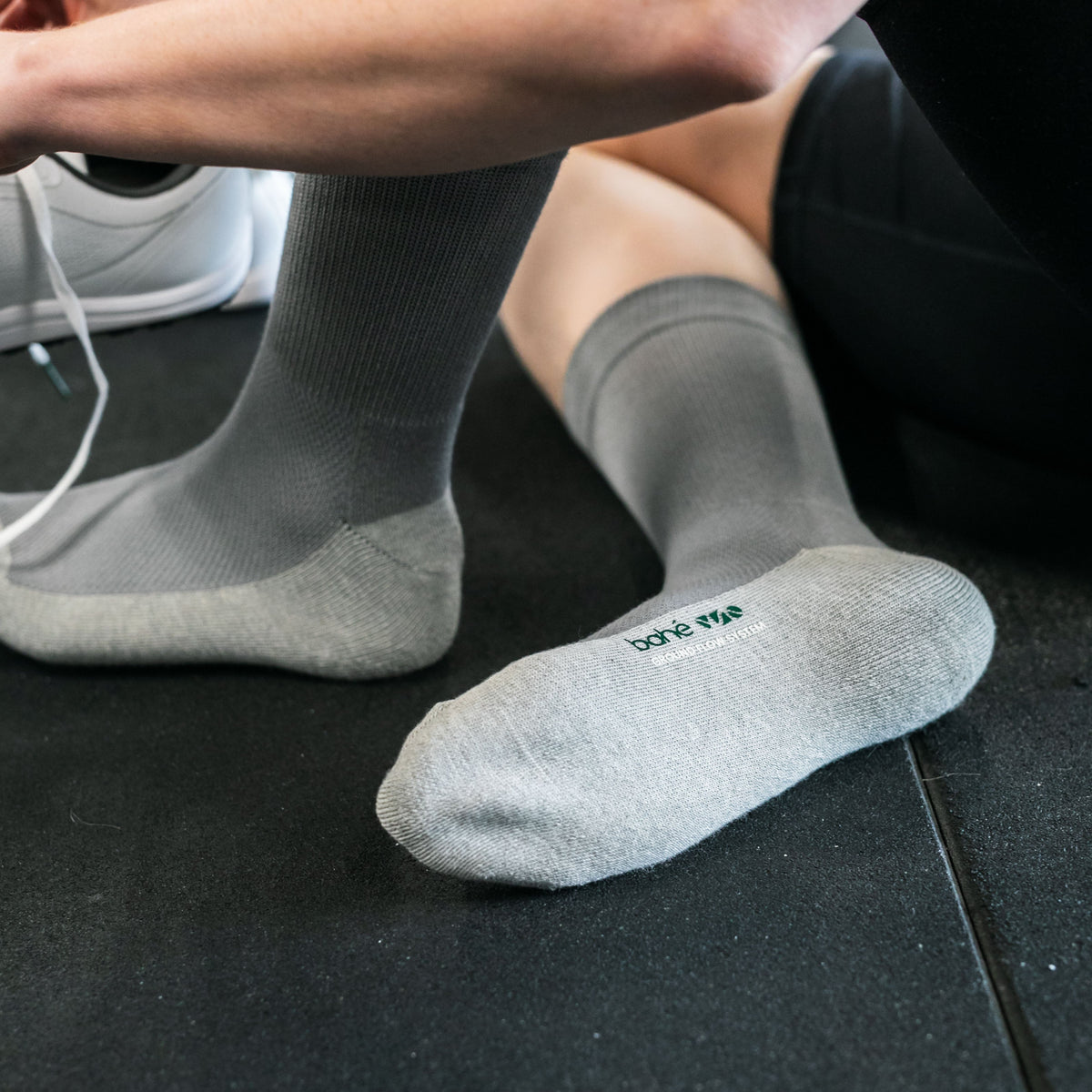 Flow Standard Grounding Sock