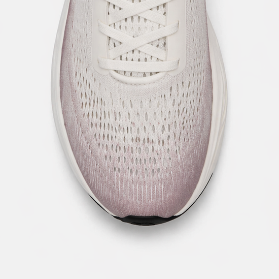 Narrow toe box