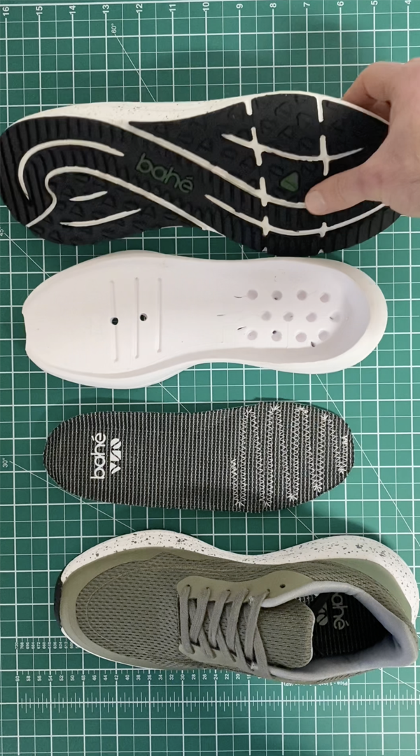 Recharge in Forest Women's Grounding Running Shoes Bahé